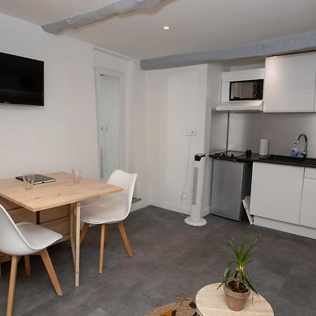 Ferienwohnung Studio Cosy Dans Centre Historique Avec Parking Grasse Exterior foto